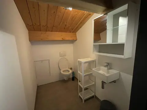 WC im Obergeschoss von Gîte 1