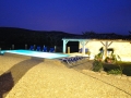 pool-house-nacht